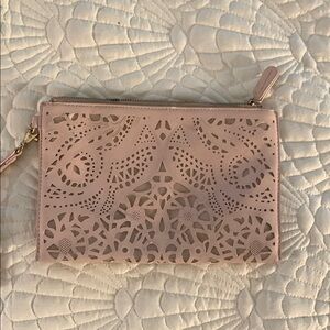Mix No. 6 Elegant tan Laser-Cut Clutch